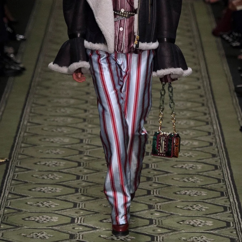 BURBERRY Relaxed Fit Striped Silk & Cotton Blazer, Runway (Fall 2016) 💯Authentic - Picture 11 of 16